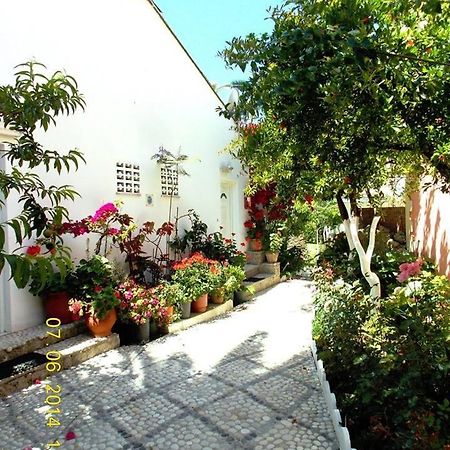Katerina'S Apartments Agios Gordios  Exterior photo